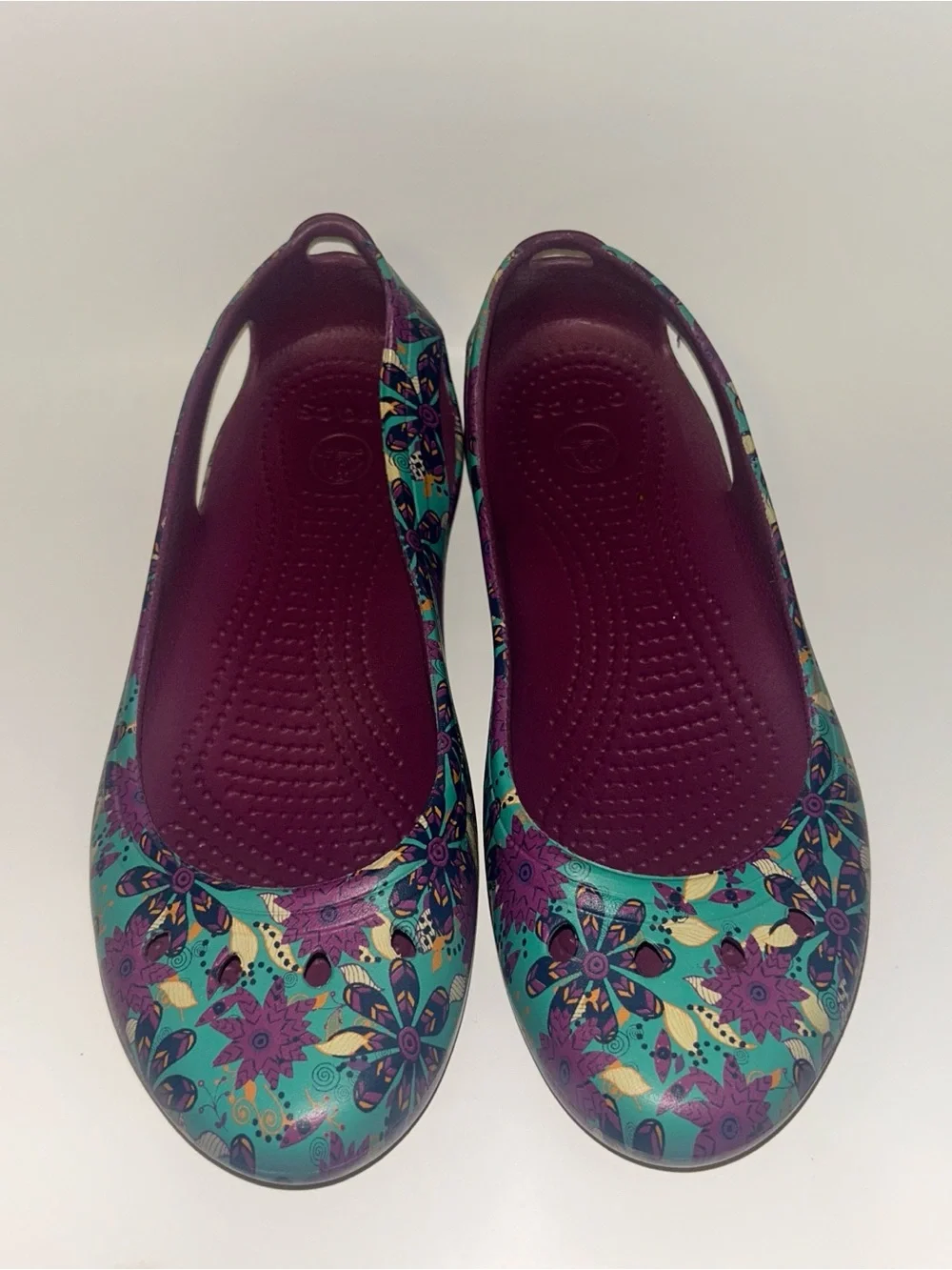 CROCS Women's Teal and Purple Floral Kadee Slip-On Flats